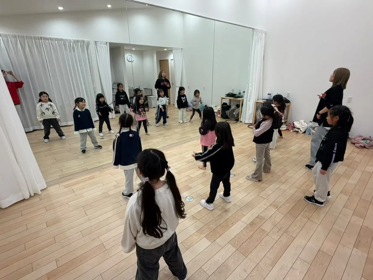 ヒップホップレッスンの様子